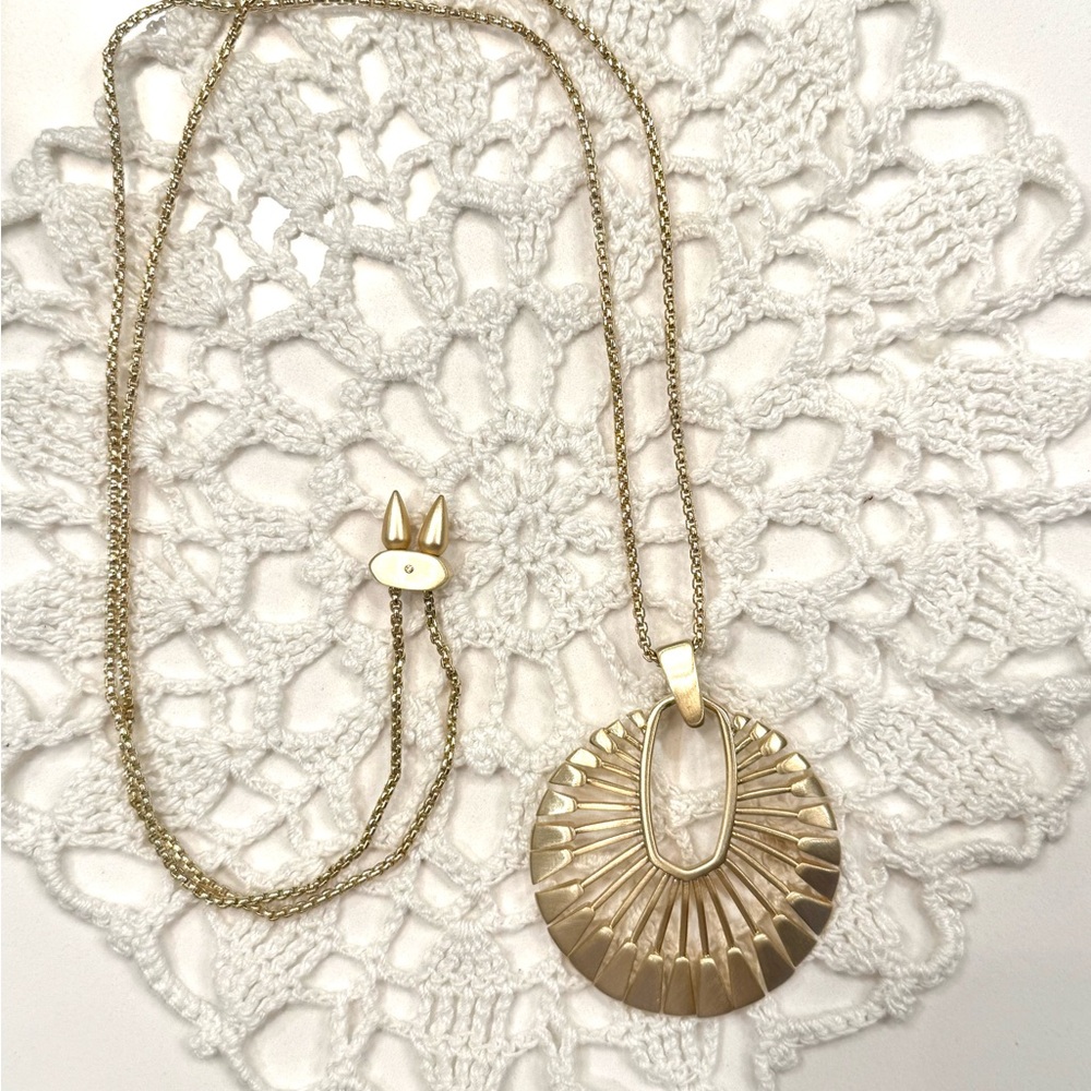 Elegant Kendra Scott Gold Pendant Necklace